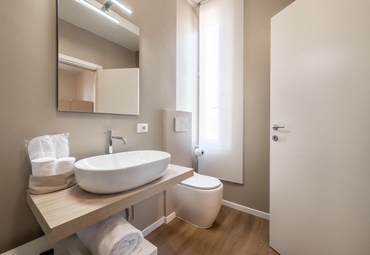 Emilia Suite Essence Модена Экстерьер фото